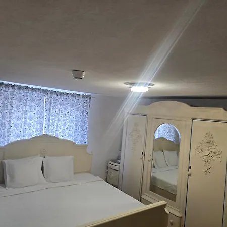 Corse 08 Homestay *