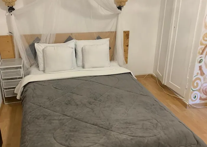 Quarto em Acomodações Particulares Perla 08